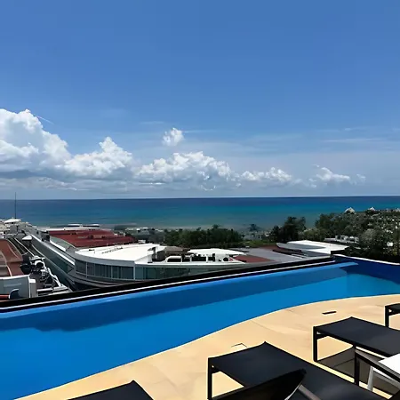 Best Location Studio Steps To The Beach